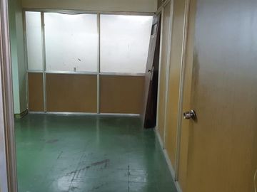 OFICINA EN VENTA SAN NICOLÁS 276 MT2 PERMUTA