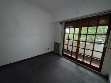 Venta Casa 5 Ambientes Villa Devoto. APTO CREDITO