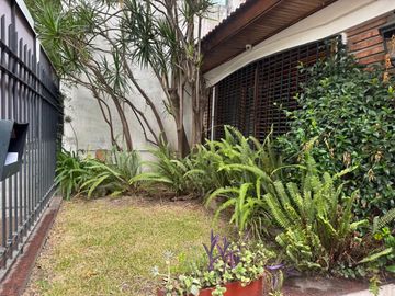 Venta Casa 5 Ambientes Villa Devoto. APTO CREDITO