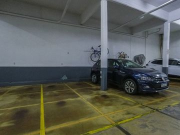 Departamento 4 ambientes cochera y balcón Belgrano