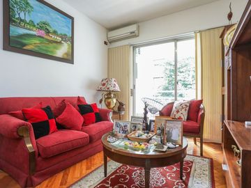 Departamento 4 ambientes cochera y balcón Belgrano