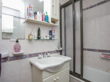 Departamento 4 ambientes cochera y balcón Belgrano