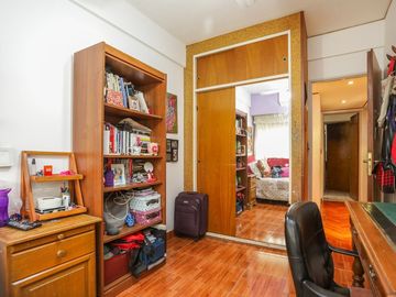 Departamento 4 ambientes cochera y balcón Belgrano