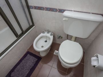 Departamento 4 ambientes cochera y balcón Belgrano