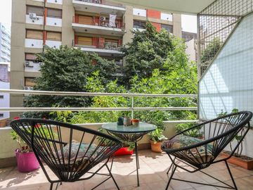 Departamento 4 ambientes cochera y balcón Belgrano