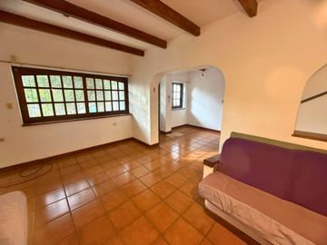 VENTA CASA 5 DORMITIRIOS - PATIO VERDE ARROYITO