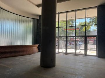 VENTA OFICINA -QIUB PALERMO HOLLYWOOD - 4 COCHERAS