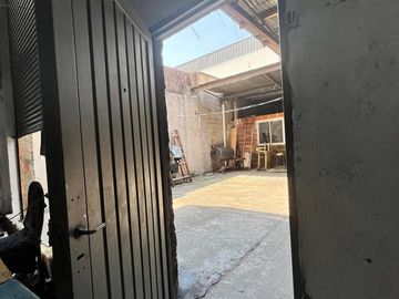 Venta Galpón, local, Deposito y CASA en CABA