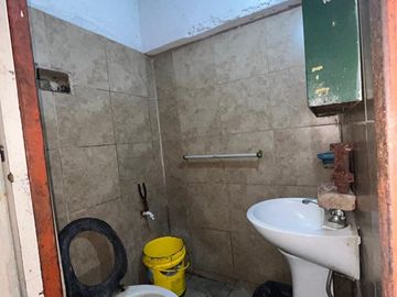 Venta Galpón, local, Deposito y CASA en CABA