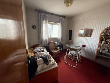 Venta Depto de 4 amb excelente ubicación Liniers
