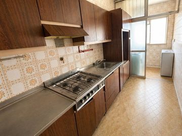 Venta Depto de 4 amb excelente ubicación Liniers