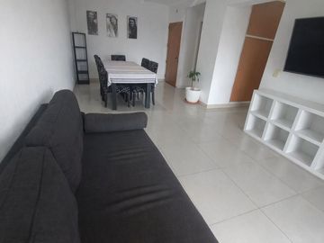 DEPTO 2 AMB BALCÓN+COCH. PARQUE AVELLANEDA-PERMUTA