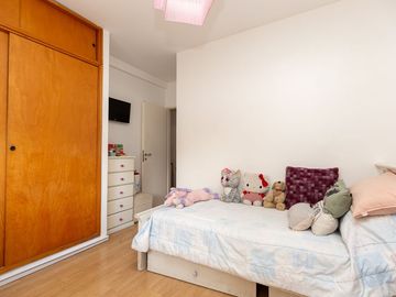 VENTA DEPARTAMENTO 4 AMB C/ COCHERA APTO CREDITO