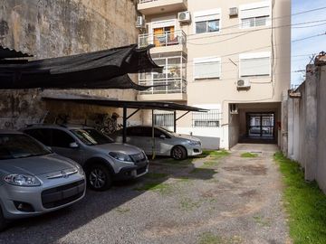 VENTA DEPARTAMENTO 4 AMB C/ COCHERA APTO CREDITO