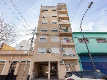 VENTA DEPARTAMENTO 4 AMB C/ COCHERA APTO CREDITO