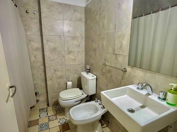 VENTA DEPTO 2 AMB RECICLADO 6° FRENTE APTO CREDITO