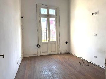 VENTA GALPÓN + DEPTO 3 AMBI PSJ MOMPOX  309 MT CUB