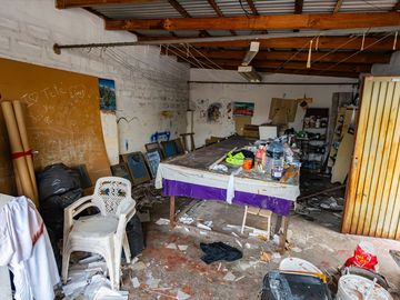 VENTA CASA 4 AMBIENTES VILLA URQUIZA A REFACCIONAR