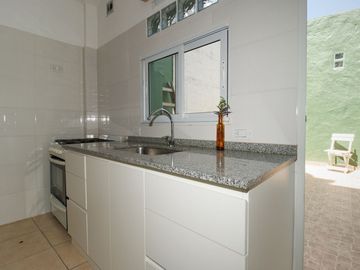 VENTA PH 3AMB AL FRENTE VILLA MAIPU