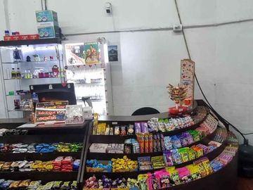VENTA LOCAL COMERCIAL MONSERRAT