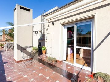 VENTA CASA DE 6 AMB, EN SAN MIGUEL, BARRIO CERRADO