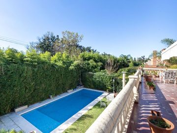 VENTA CASA DE 6 AMB, EN SAN MIGUEL, BARRIO CERRADO