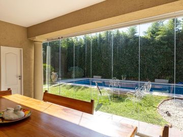 VENTA CASA DE 6 AMB, EN SAN MIGUEL, BARRIO CERRADO