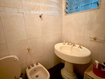 VENTA DE CASA 1000 M2 EN MONSERRAT OPORTUNIDAD