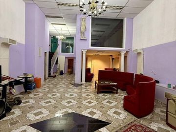 VENTA DE CASA 1000 M2 EN MONSERRAT OPORTUNIDAD