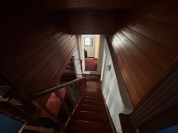 CASA VENTA PARQUE CHACABUCO  QUINCHO Y TERRAZA