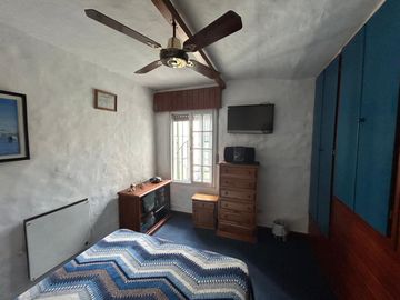 CASA VENTA PARQUE CHACABUCO  QUINCHO Y TERRAZA