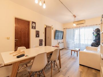 Venta dos ambientes Caballito balcón amenities
