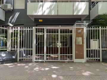 Venta dos ambientes Caballito balcón amenities
