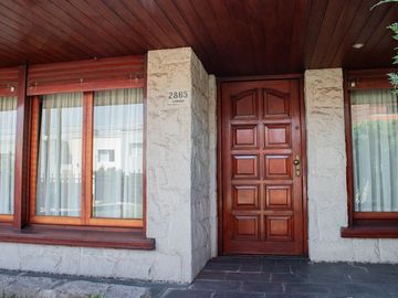 VENTA CASA 5 AMBIENTES COLINAS DE PERALTA RAMOS