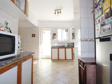 Departamento venta 4 ambientes Flores Apto Credito
