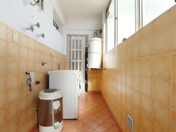 Departamento venta 4 ambientes Flores Apto Credito