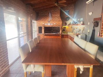 Casa 4 Ambiemtes Lomas de Zamora Quincho Playroom