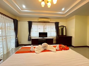 3 Bedroom Villa for sale in Ao Nang, Krabi