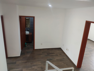 SE RENTA CASA EN EL CAMPESTRE EN COTO SENECA A 5 MIN DEL TECNOLOGY PARK