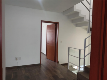SE RENTA CASA EN EL CAMPESTRE EN COTO SENECA A 5 MIN DEL TECNOLOGY PARK