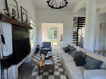 Casa en alquiler en Las Praderas de Lujan