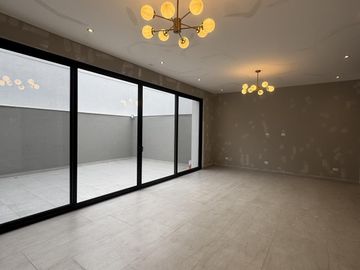 CASA EN VENTA EN BRISAS DEL VERGEL