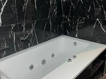 CASA EN VENTA EN LOMAS DEL FRESNO, CUMBRES GARCIA