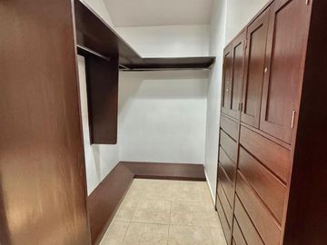 CASA EN VENTA EN MISION CANTERIAS