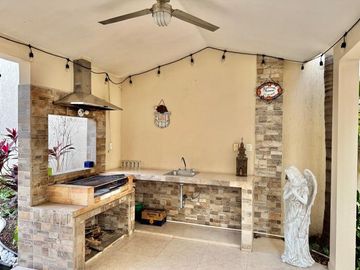 CASA EN VENTA EN MISION CANTERIAS