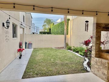CASA EN VENTA EN MISION CANTERIAS