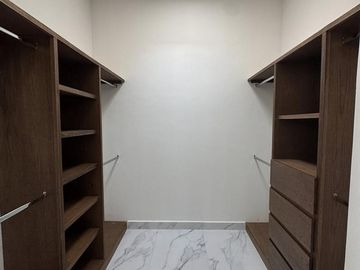 CASA EN VENTA EN CASTAÑOS DEL VERGEL