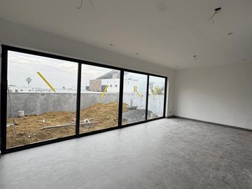 CASA EN VENTA EN CASTAÑOS DEL VERGEL