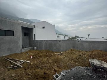 CASA EN VENTA EN CASTAÑOS DEL VERGEL