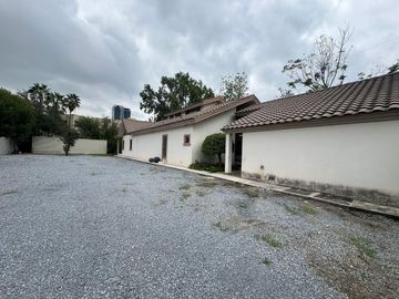 PROPIEDAD EN VENTA EN LA DEL VALLE